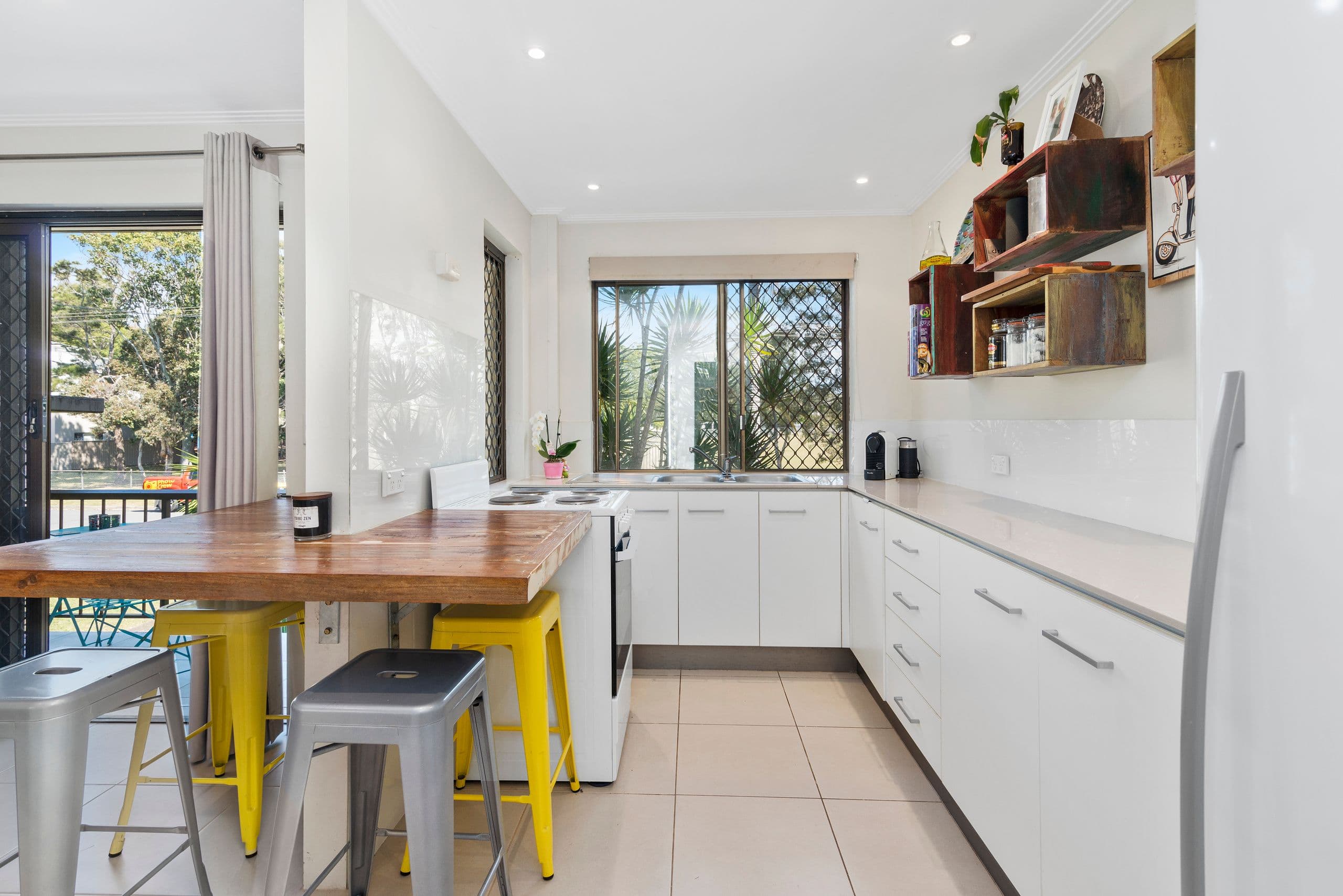 14 Brooke Avenue, Palm Beach QLD 4221, Palm Beach - Thumbnail 3