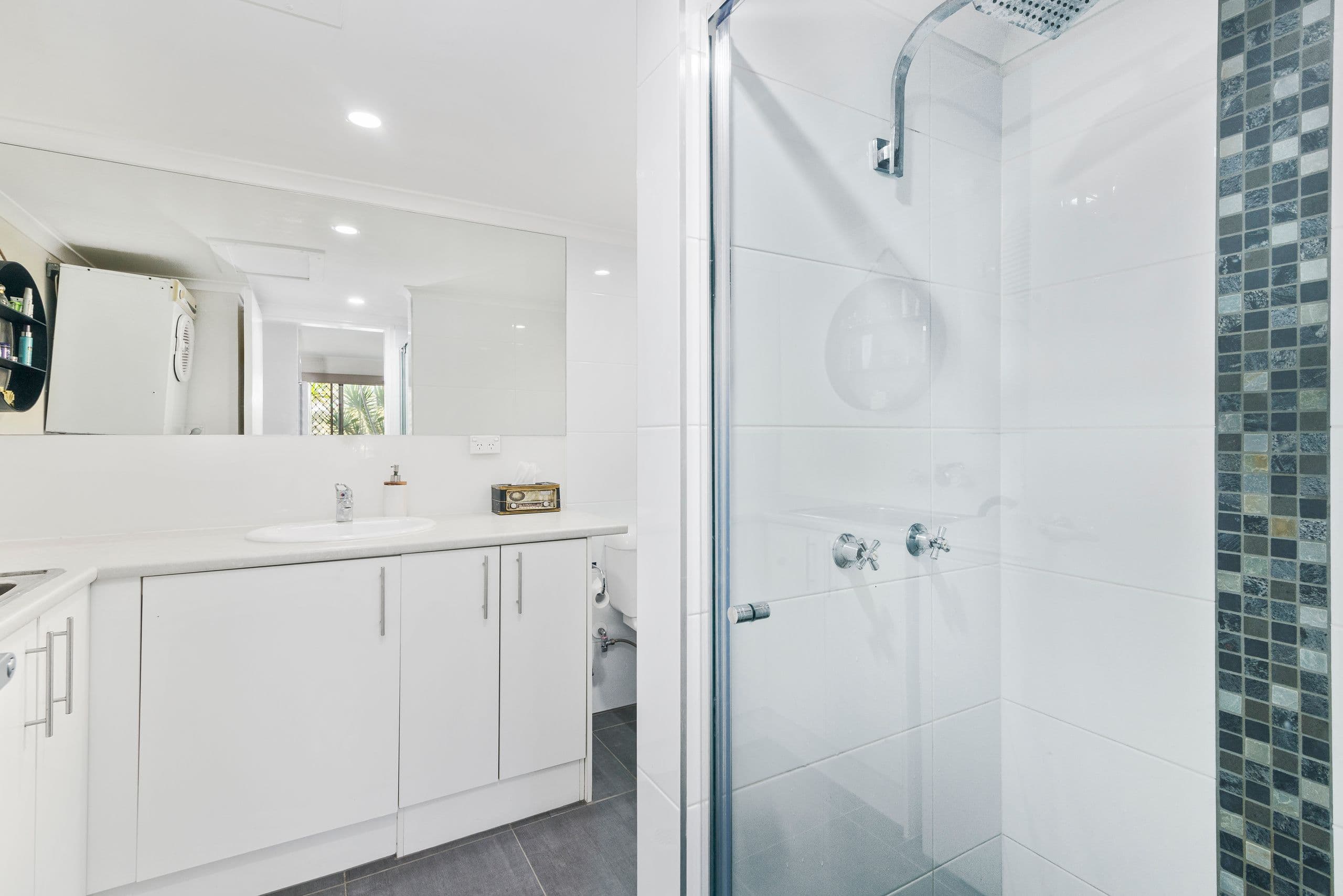14 Brooke Avenue, Palm Beach QLD 4221, Palm Beach - Thumbnail 7