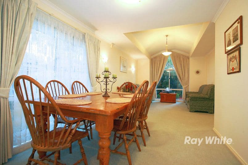 100 Lawless Drive, CRANBOURNE NORTH VIC 3977, Cranbourne North - Thumbnail 2