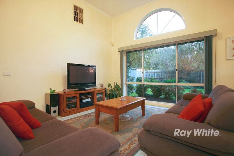 100 Lawless Drive, CRANBOURNE NORTH VIC 3977, Cranbourne North - Thumbnail 3