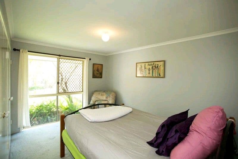 10 Rowe Close, WISHART QLD 4122, Wishart - Thumbnail 4