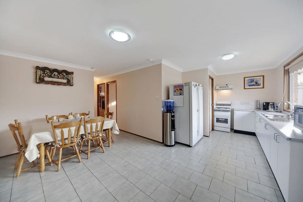 15 Swan Circuit, GREEN VALLEY NSW 2168, Green Valley - Thumbnail 3