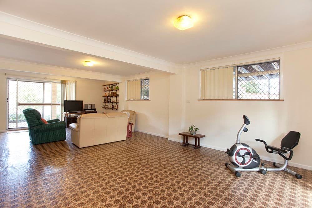 2 Colombo Street, WISHART QLD 4122, Wishart - Thumbnail 7