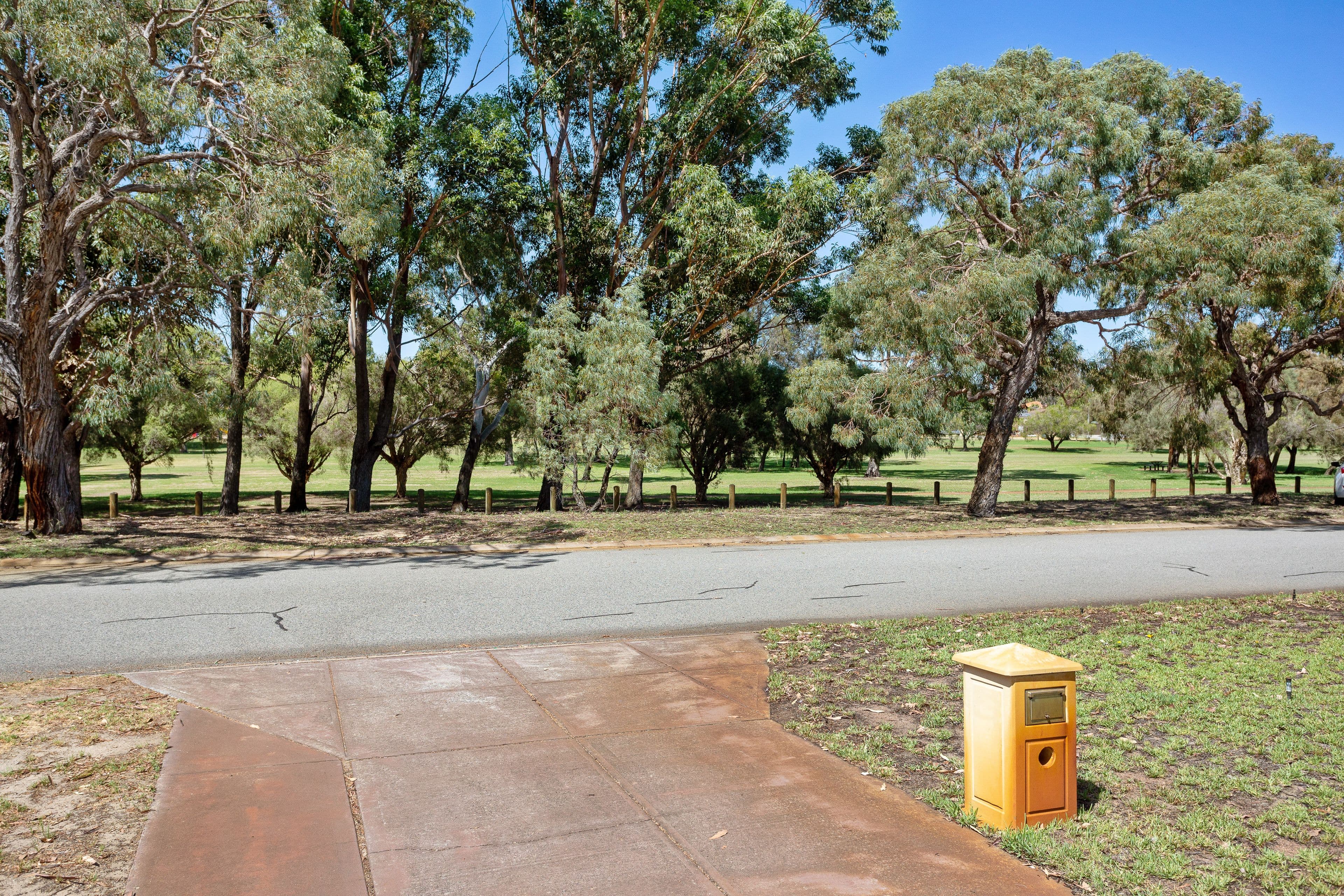 28 Gibson Way, Beechboro WA 6063, Beechboro - Thumbnail 2