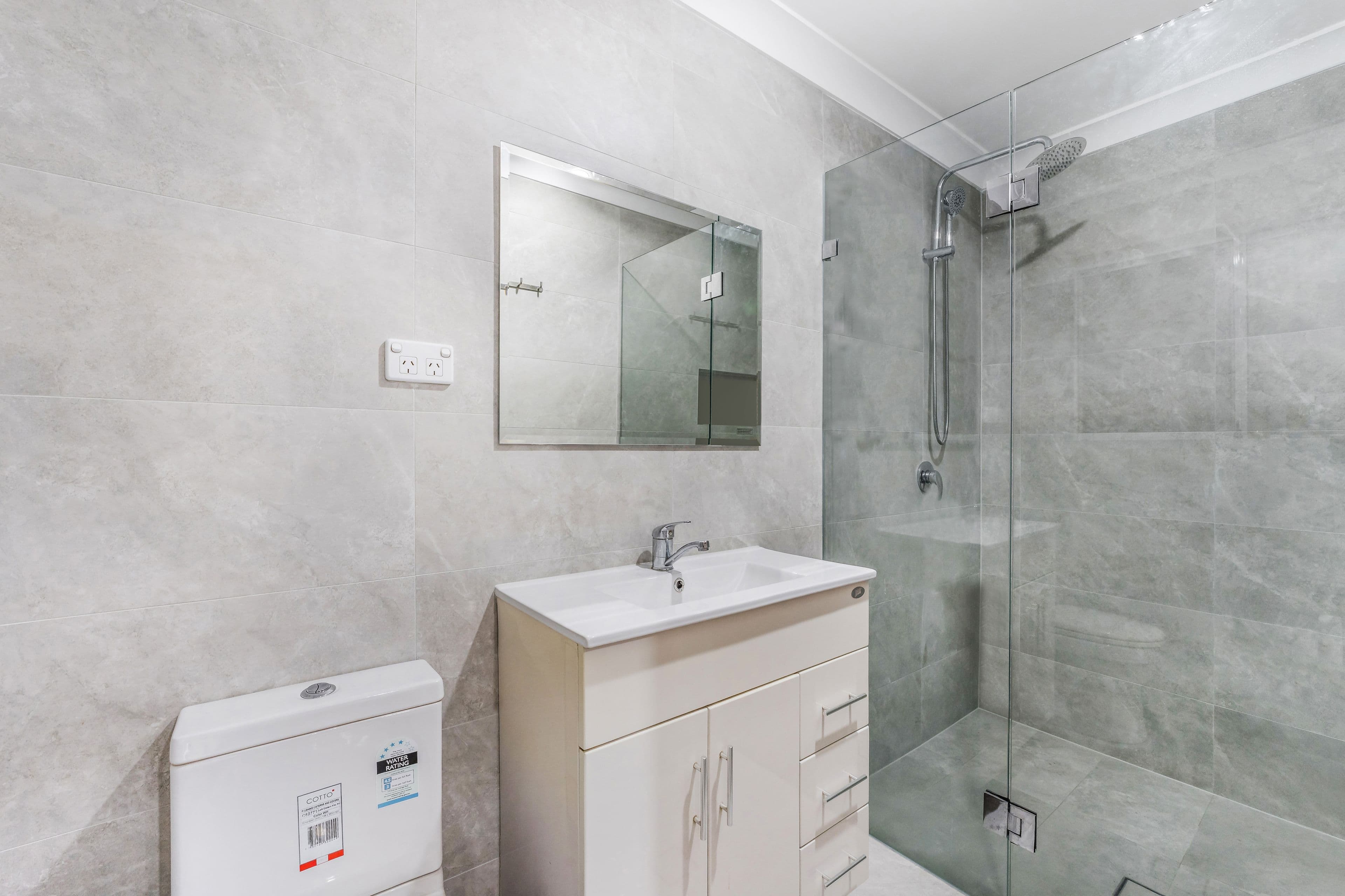 3 & 3A Holbrook Street, Bossley Park NSW 2176, Bossley Park - Thumbnail 7