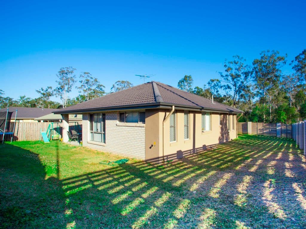 89 Cardena Drive, AUGUSTINE HEIGHTS QLD 4300, Augustine Heights - Thumbnail 4
