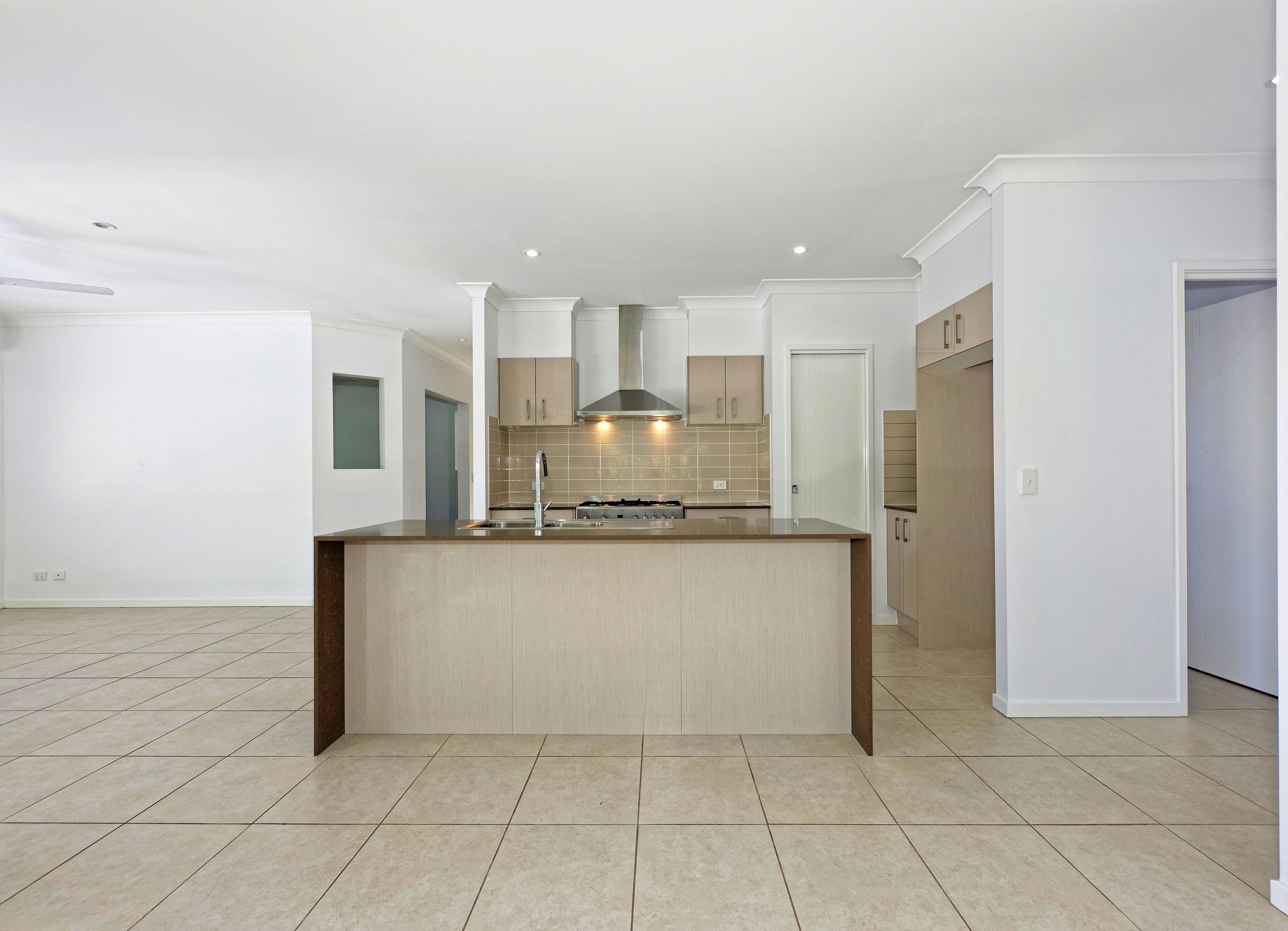 36 Maryborough Terrace, Scarborough QLD 4020, Scarborough - Thumbnail 5