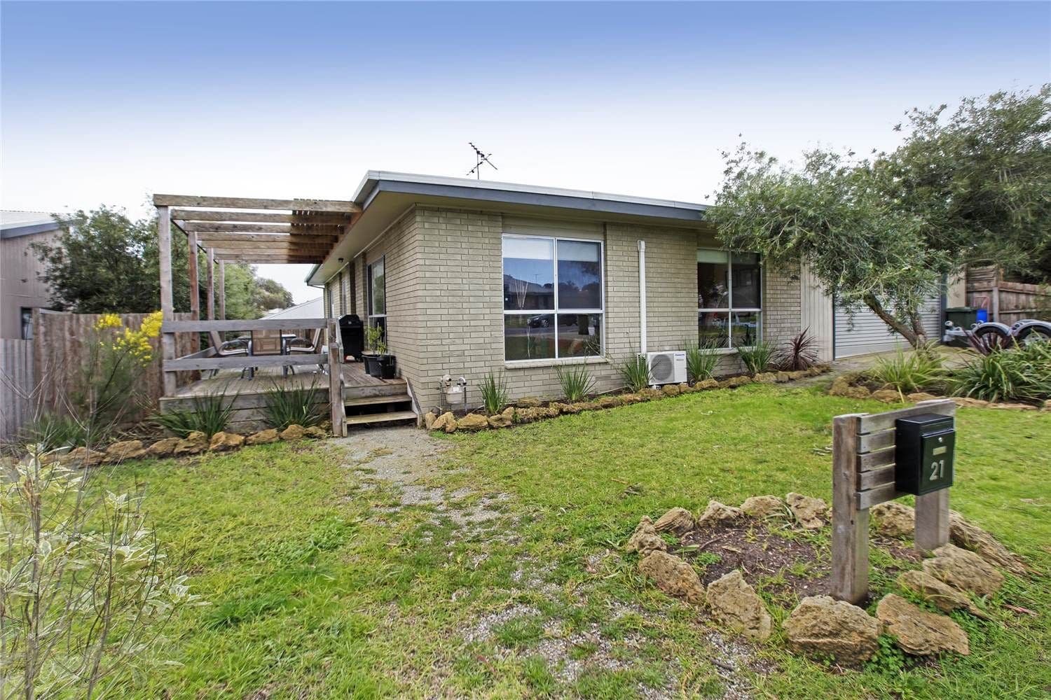 21 De-Burgh Road, DRYSDALE VIC 3222, Drysdale - Image 1