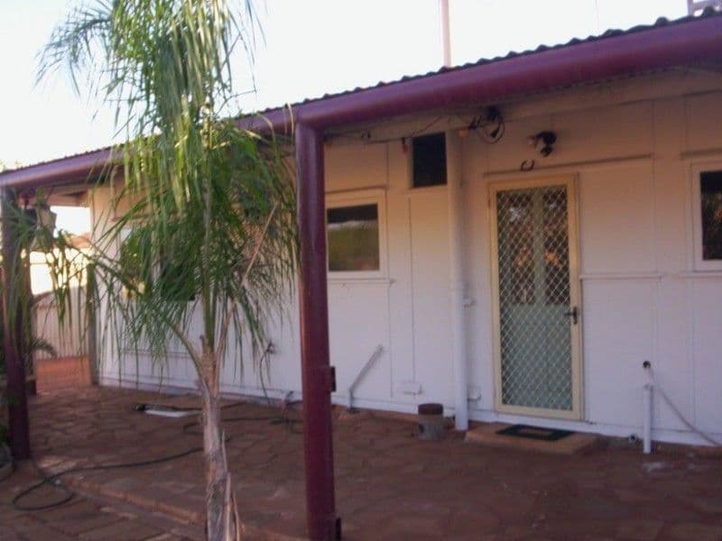11 Clam Court, SOUTH HEDLAND WA 6722, South Hedland - Thumbnail 4