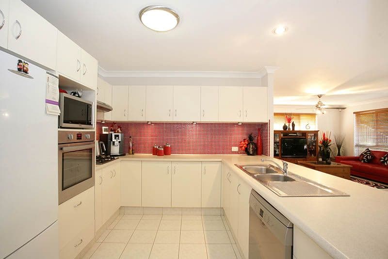 10 Victoria Close, FOREST LAKE QLD 4078, Forest Lake - Thumbnail 7