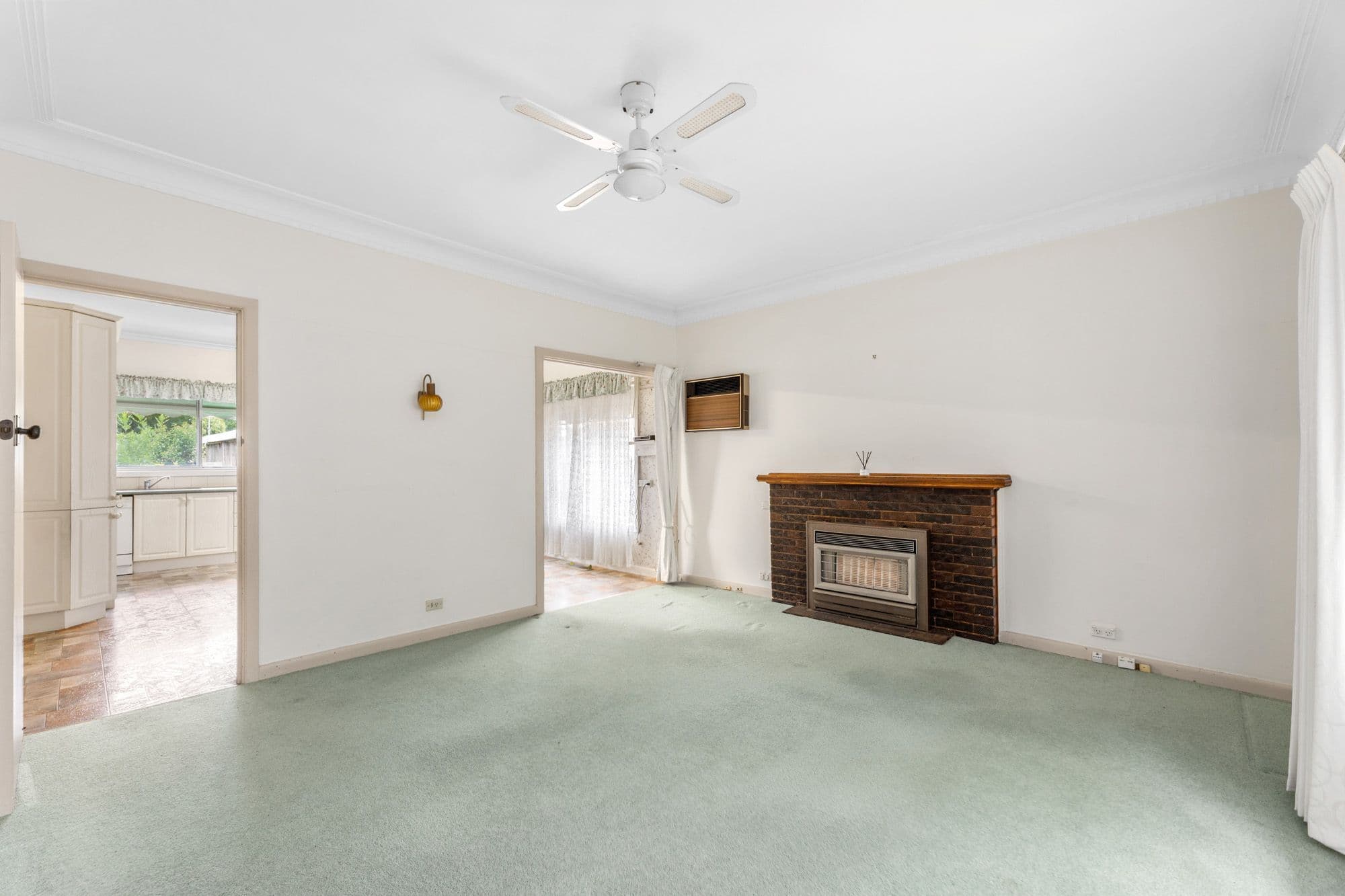 28 Peacock Street, Burwood VIC 3125, Burwood - Thumbnail 3