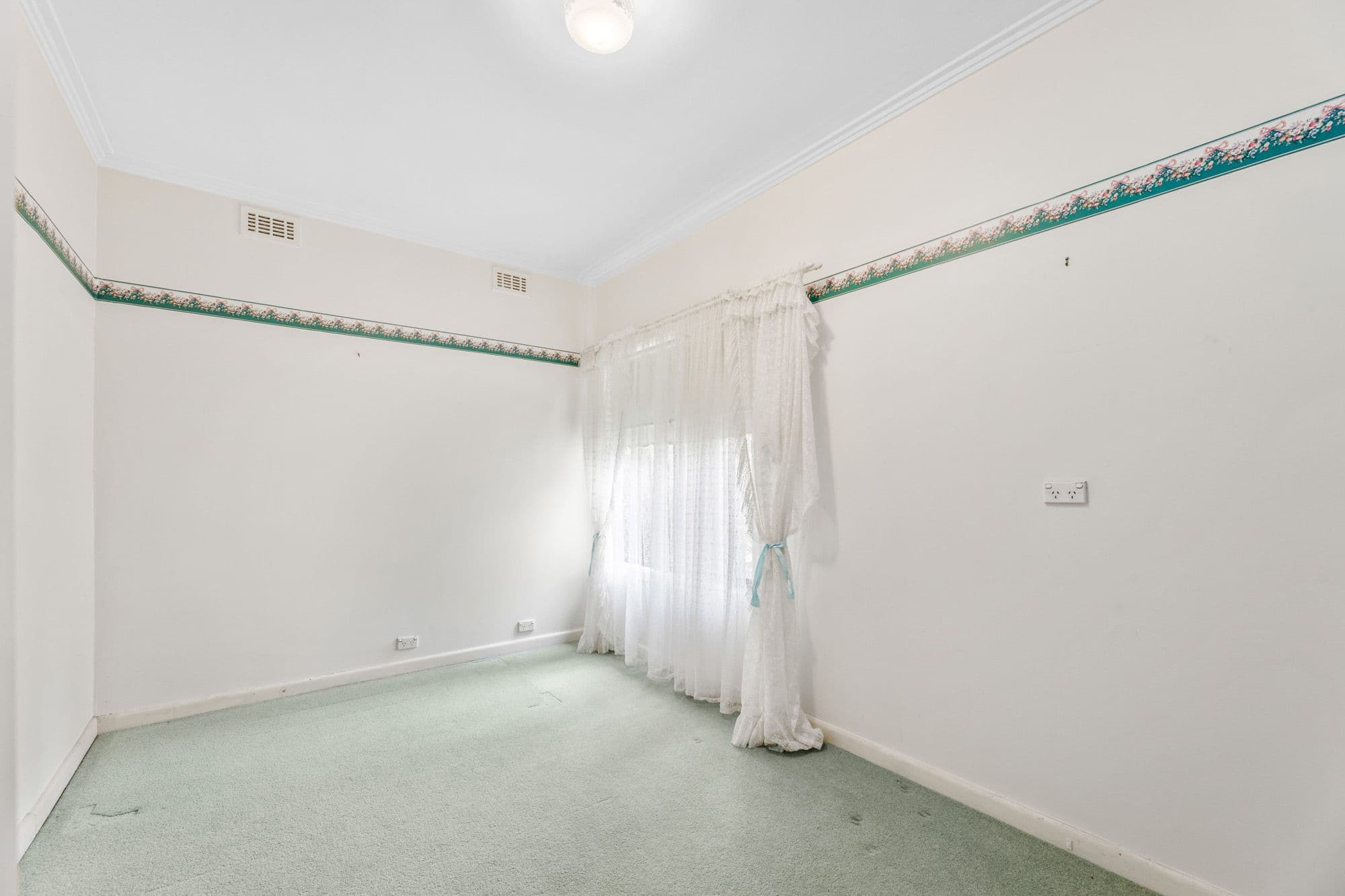 28 Peacock Street, Burwood VIC 3125, Burwood - Thumbnail 7