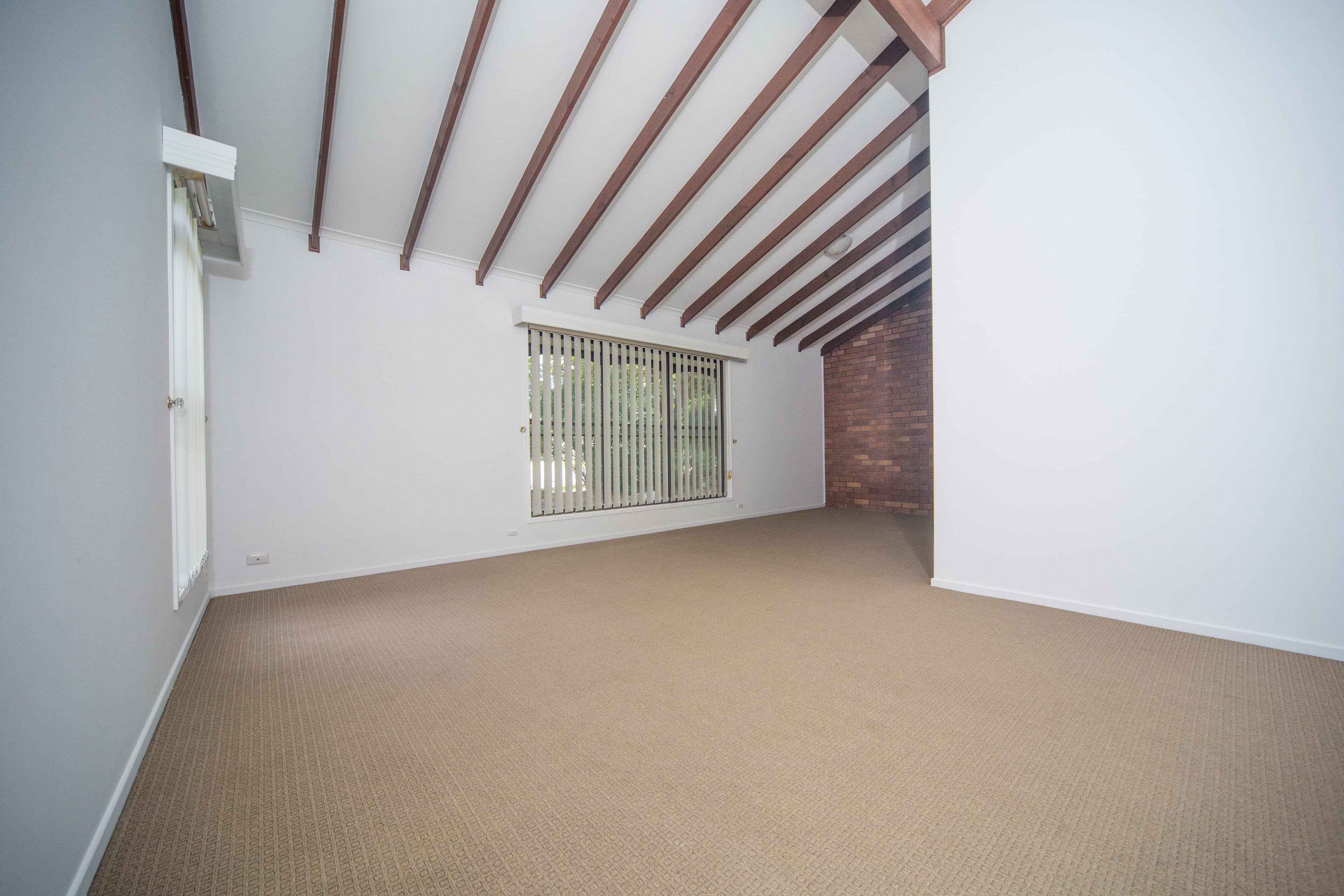 30 Lynne Grove Avenue, Corinda QLD 4075, Corinda - Thumbnail 7