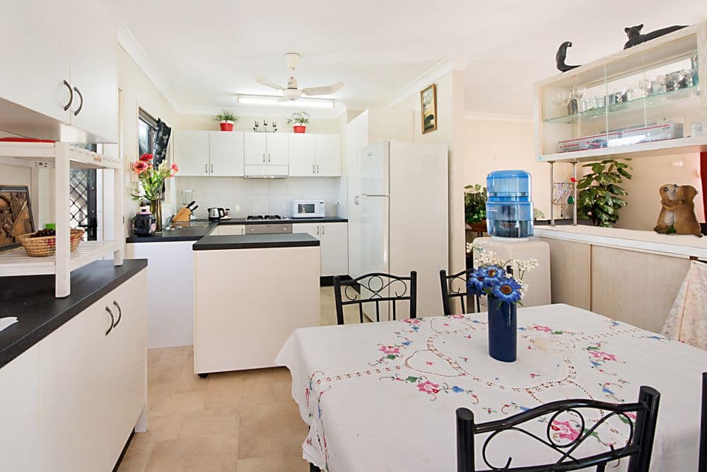 27 Spring Street, DECEPTION BAY QLD 4508, Deception Bay - Thumbnail 5