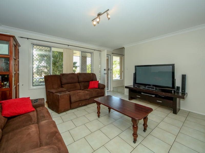 97 Edmund Rice Drive, Southport - Thumbnail 3