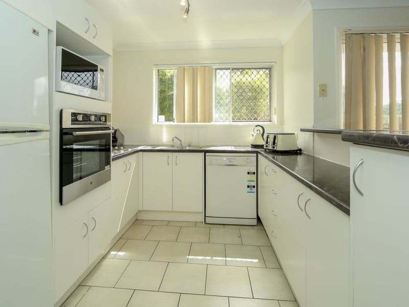 97 Edmund Rice Drive, Southport - Thumbnail 5