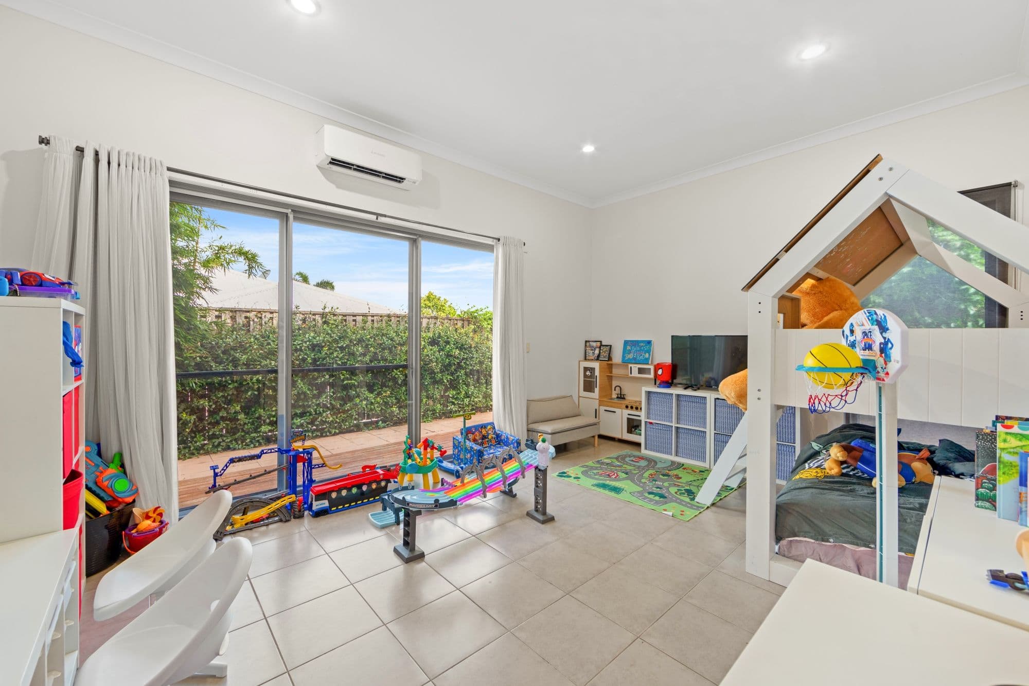 22 Scenic Crescent, Coomera QLD 4209, Coomera - Thumbnail 5