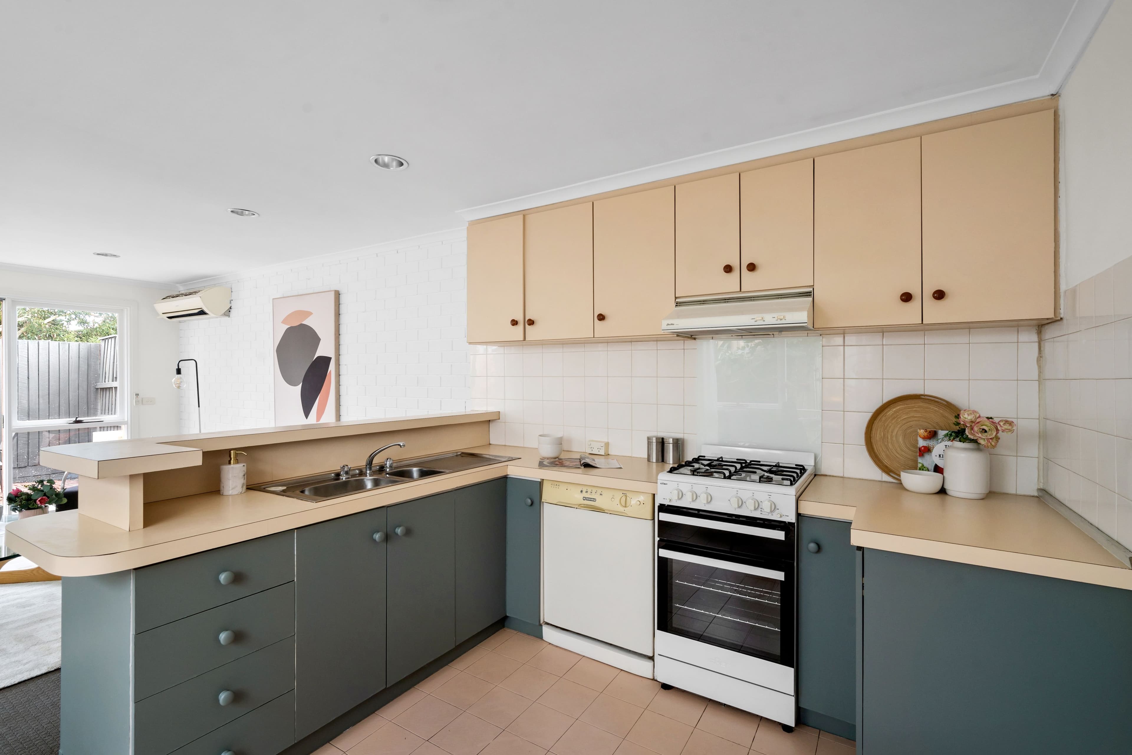 111 Cole Street, Williamstown VIC 3016, Williamstown - Thumbnail 5