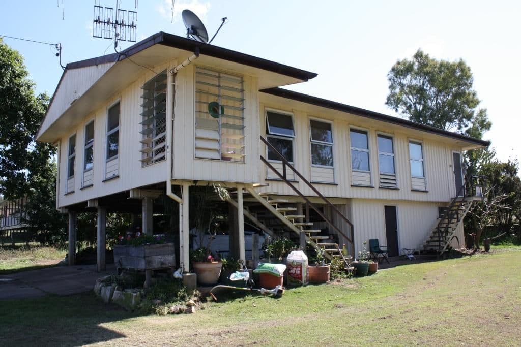 6 Crown Street, EIDSVOLD QLD 4627, Eidsvold - Image 1