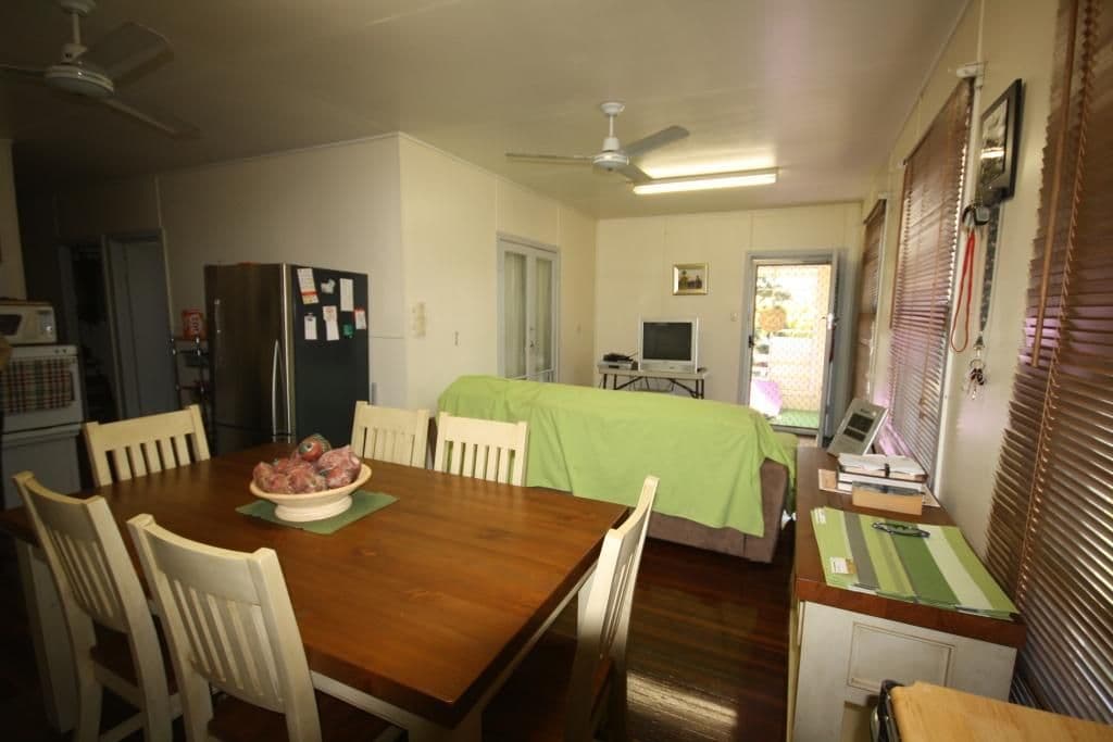 6 Crown Street, EIDSVOLD QLD 4627, Eidsvold - Thumbnail 7