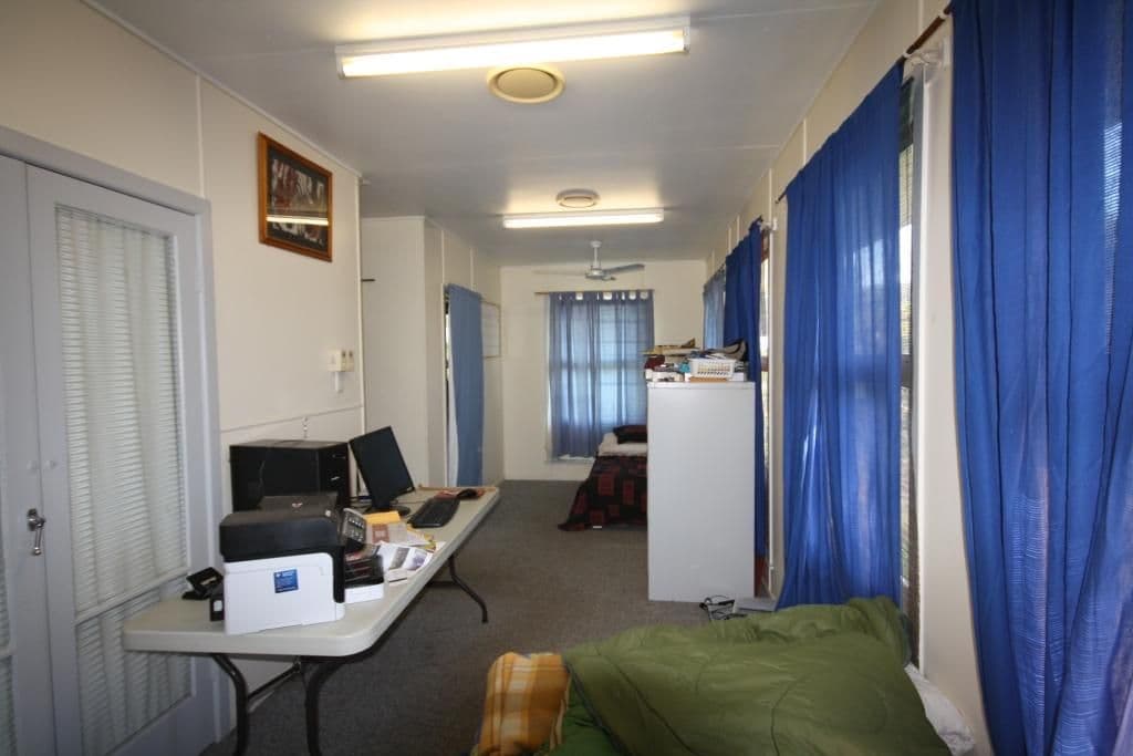 6 Crown Street, EIDSVOLD QLD 4627, Eidsvold - Thumbnail 8