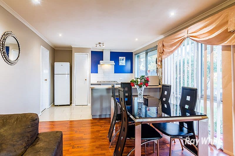 13 Navarre Drive, Cranbourne West VIC 3977, Cranbourne West - Thumbnail 3