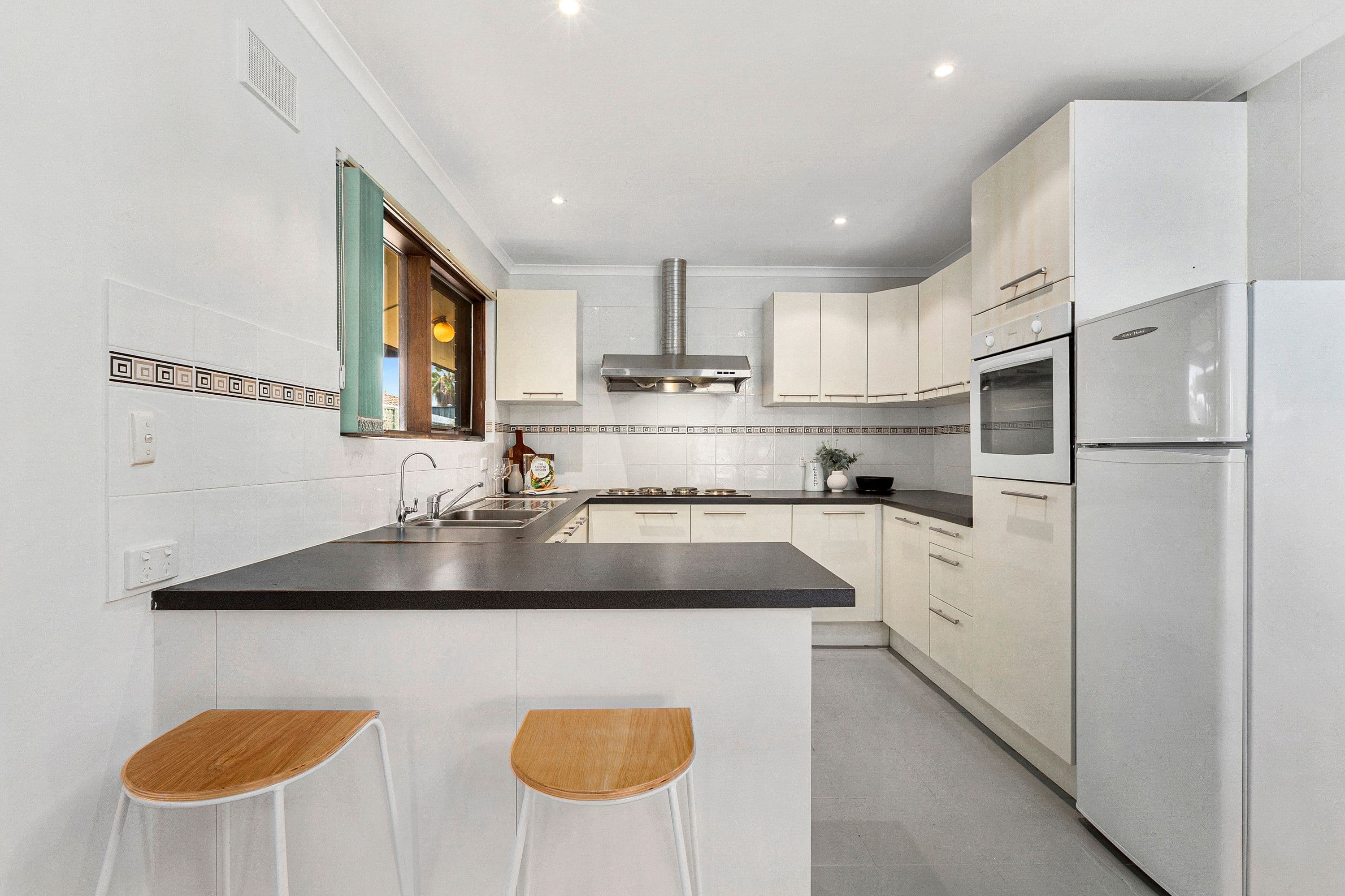 25 Johnstone Road, Oaklands Park SA 5046, Oaklands Park - Thumbnail 4