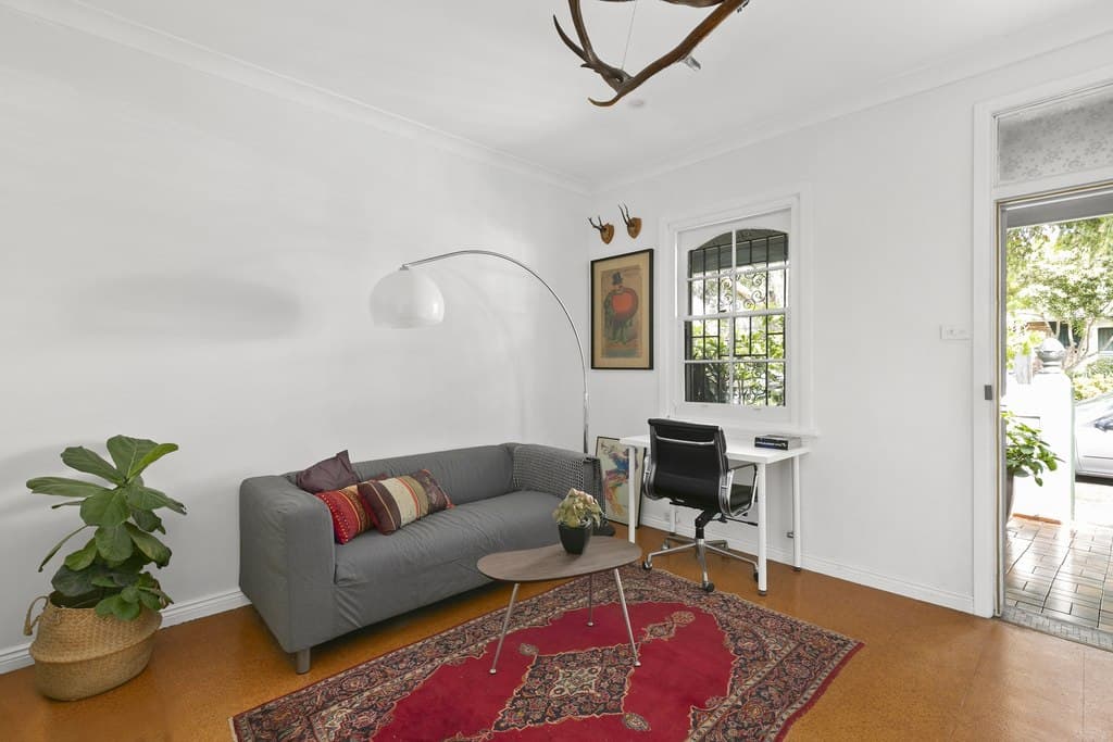 151 Victoria Street, Beaconsfield - Image 1