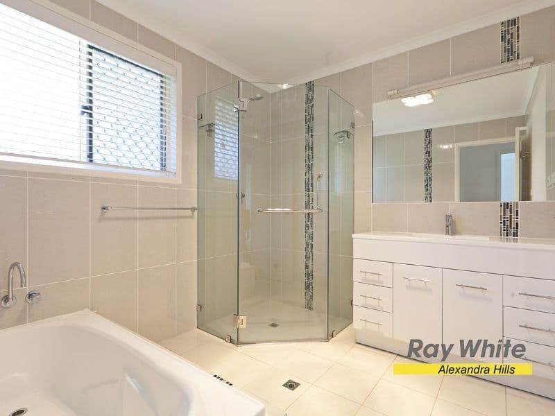 13 Mayfair Street, ALEXANDRA HILLS QLD 4161, Alexandra Hills - Thumbnail 4