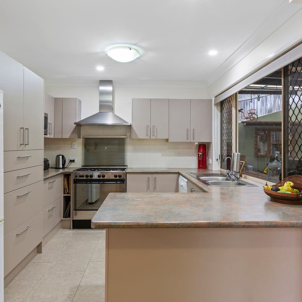 11 Simpson Drive, Bilambil Heights NSW 2486, Bilambil Heights - Thumbnail 5