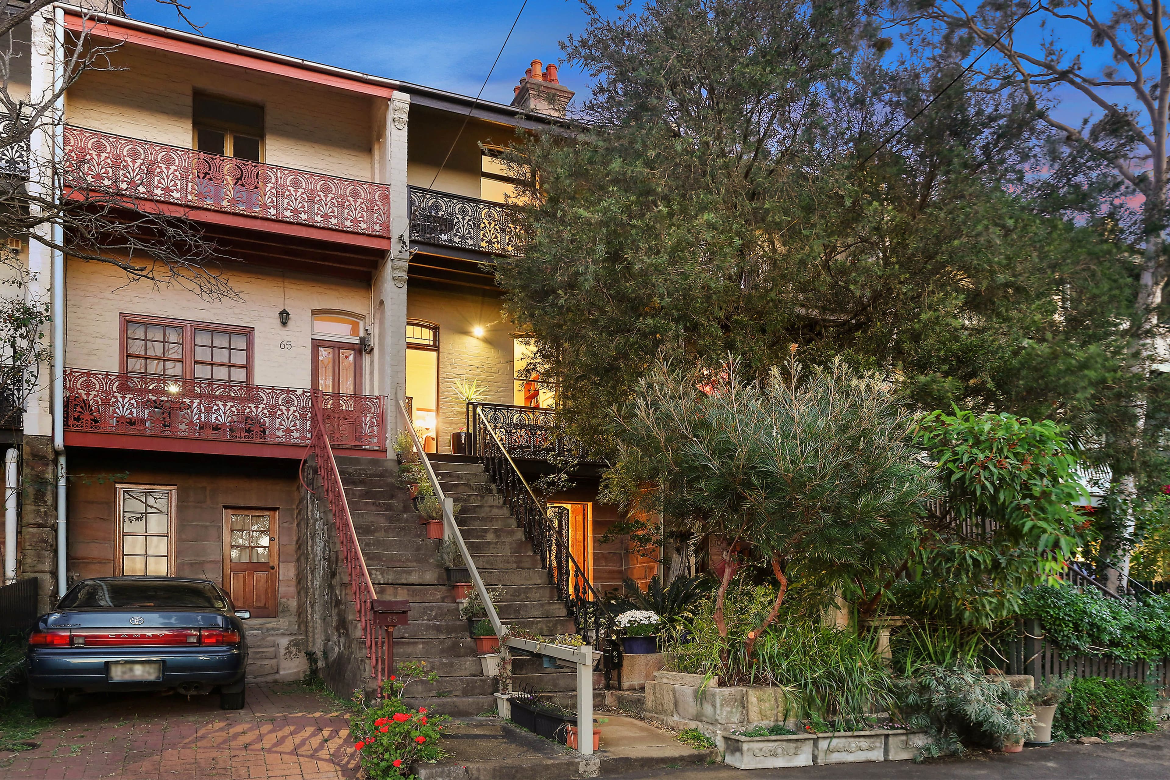 63 Grove Street, Birchgrove - Thumbnail 2