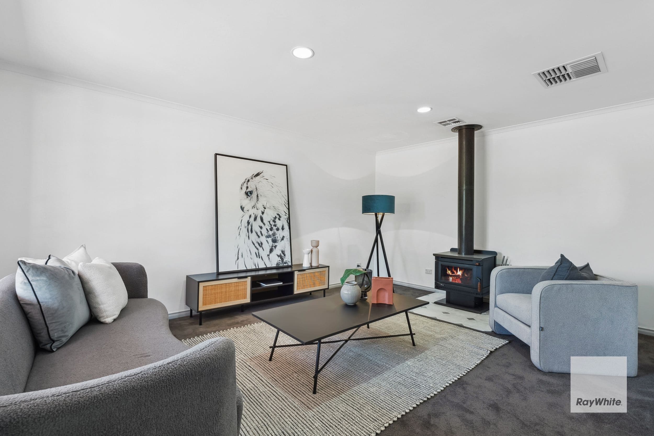 38 Dundee Way, Sydenham VIC 3037, Sydenham - Thumbnail 2