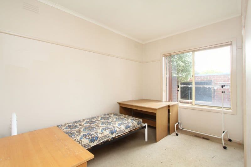 70 Edinburgh Street, CLAYTON VIC 3168, Clayton - Thumbnail 2