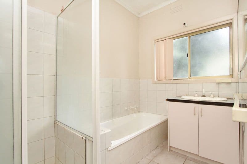 70 Edinburgh Street, CLAYTON VIC 3168, Clayton - Thumbnail 4