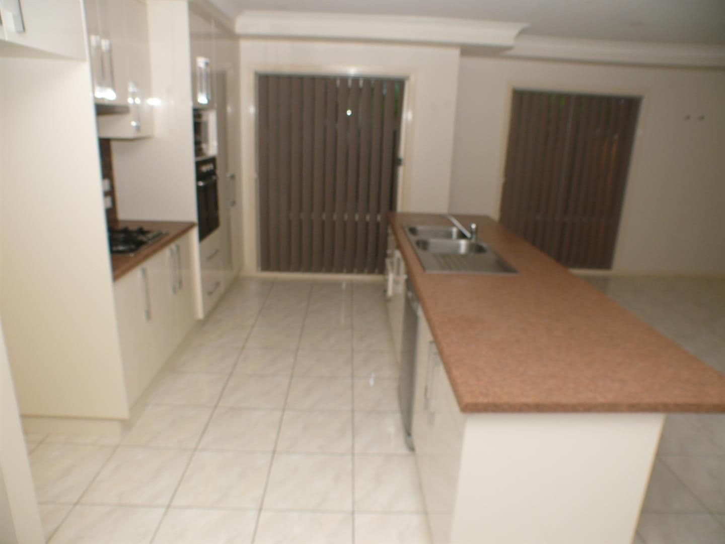 10 Cessna Street, UPPER COOMERA QLD 4209, Upper Coomera - Thumbnail 3