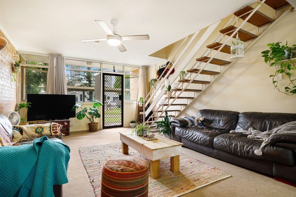 18-20 Alexandra Avenue, Mermaid Beach QLD 4218, Mermaid Beach - Thumbnail 5