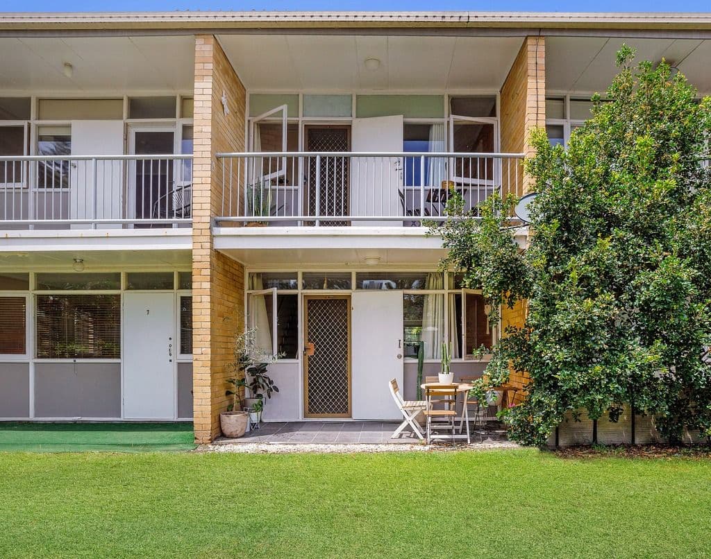 18-20 Alexandra Avenue, Mermaid Beach QLD 4218, Mermaid Beach - Thumbnail 6