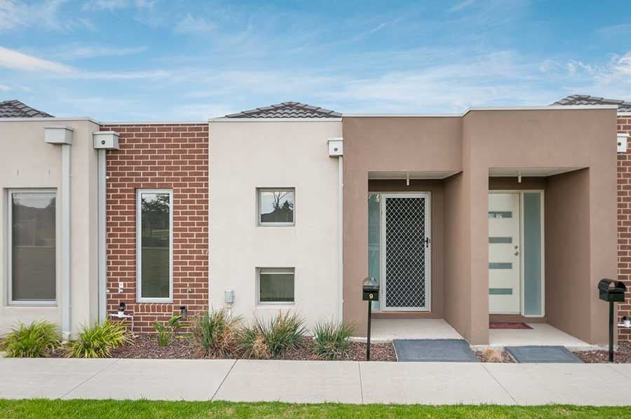 5 Hadley Lane, Craigieburn VIC 3064, Craigieburn - Image 1