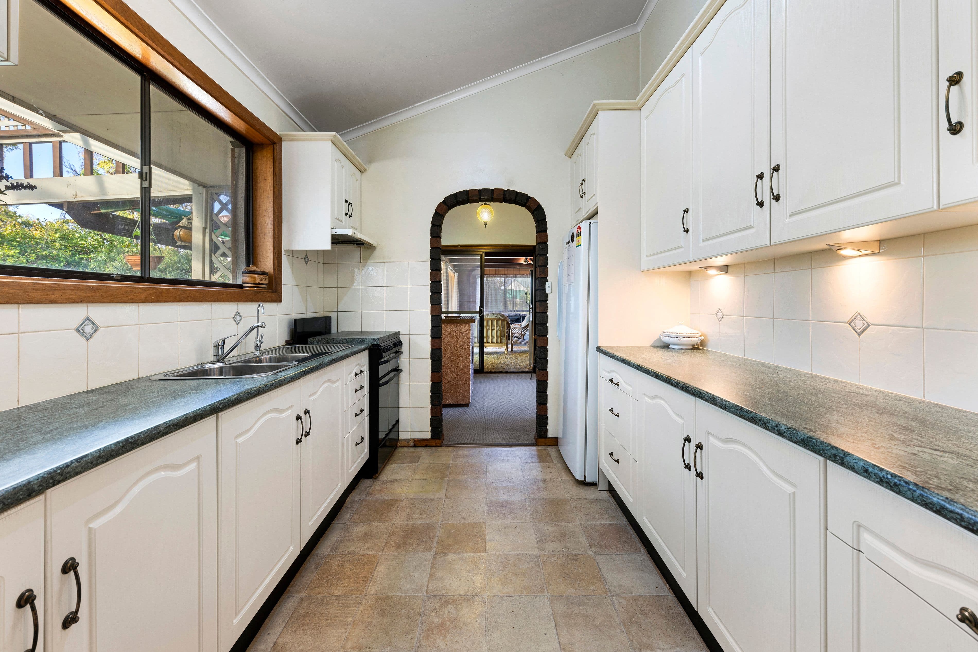 19 Saturn Crescent, Modbury North SA 5092, Modbury North - Thumbnail 8