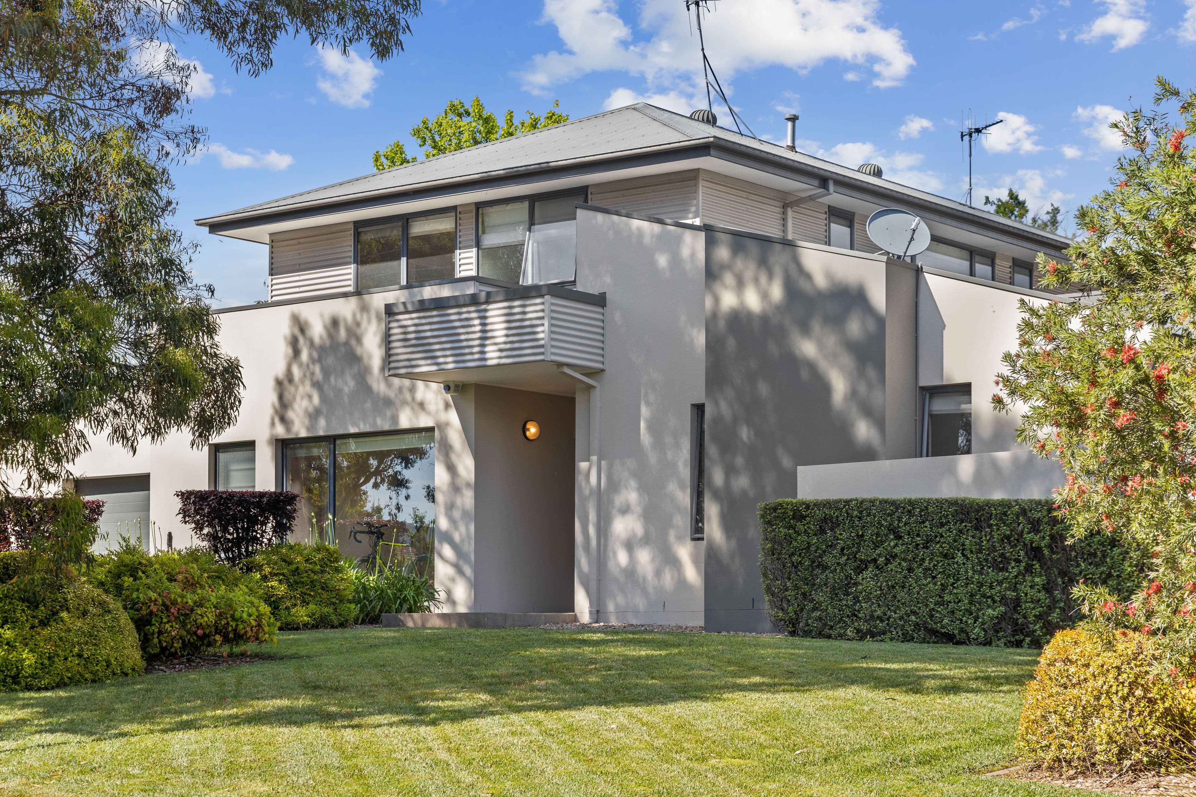 2 Biddlecombe Street, Pearce ACT 2607, Pearce - Image 1
