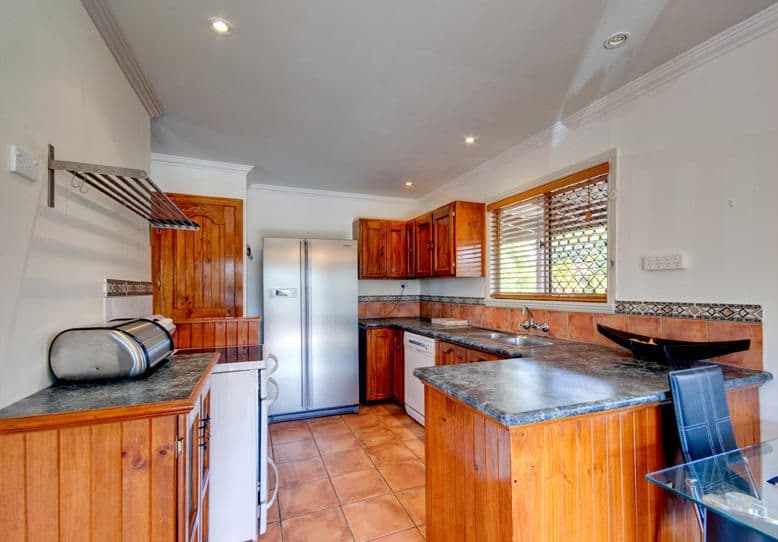 36 Wilson Avenue, ALBANY CREEK QLD 4035, Albany Creek - Thumbnail 3