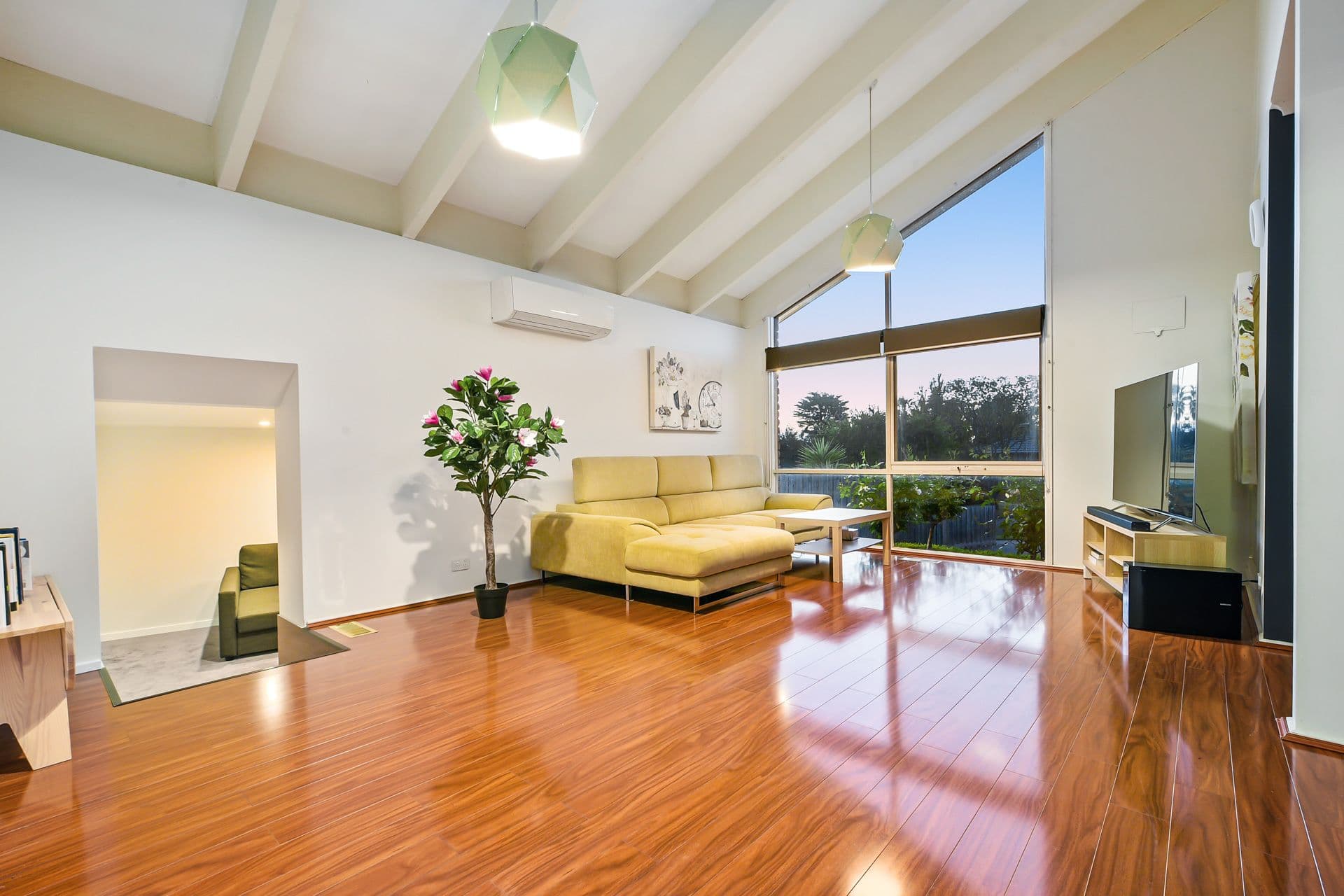 12 Mason Way, Berwick VIC 3806, Berwick - Thumbnail 2