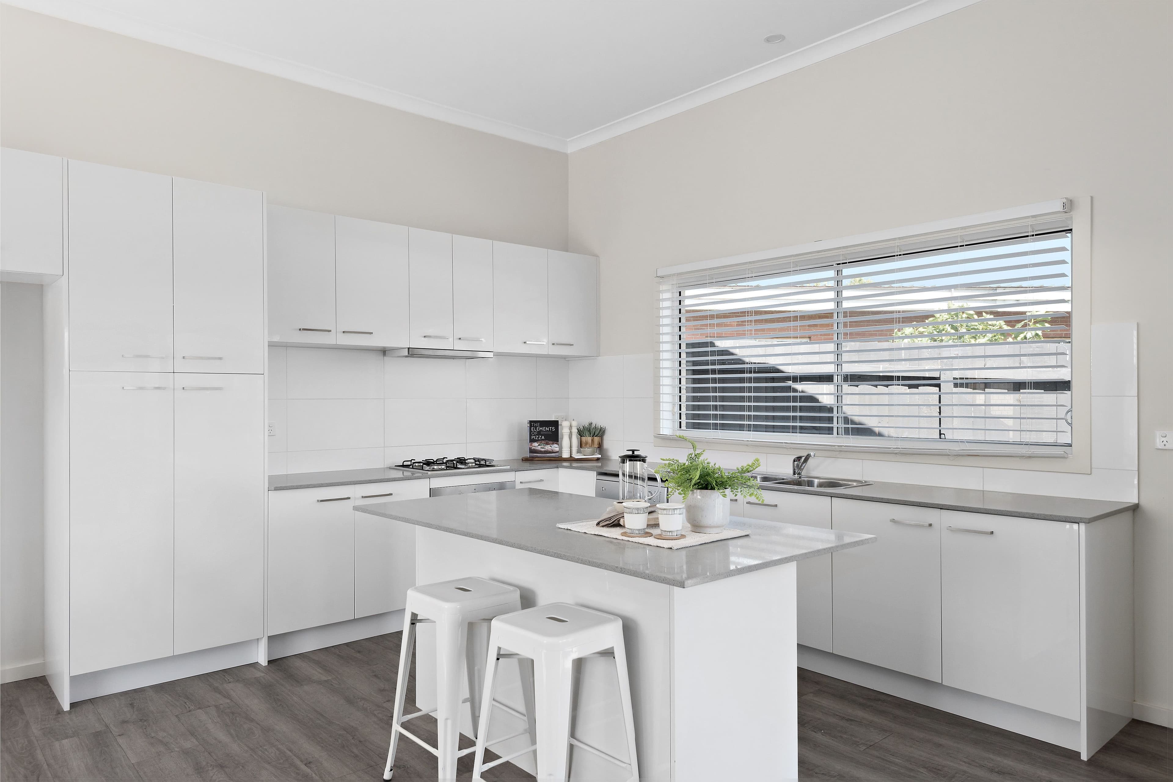 12 Golden Court, Frankston North VIC 3200, Frankston North - Thumbnail 3