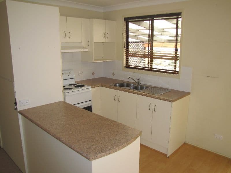 15 Ghost Gum Avenue, KULUIN QLD 4558, Kuluin - Thumbnail 4