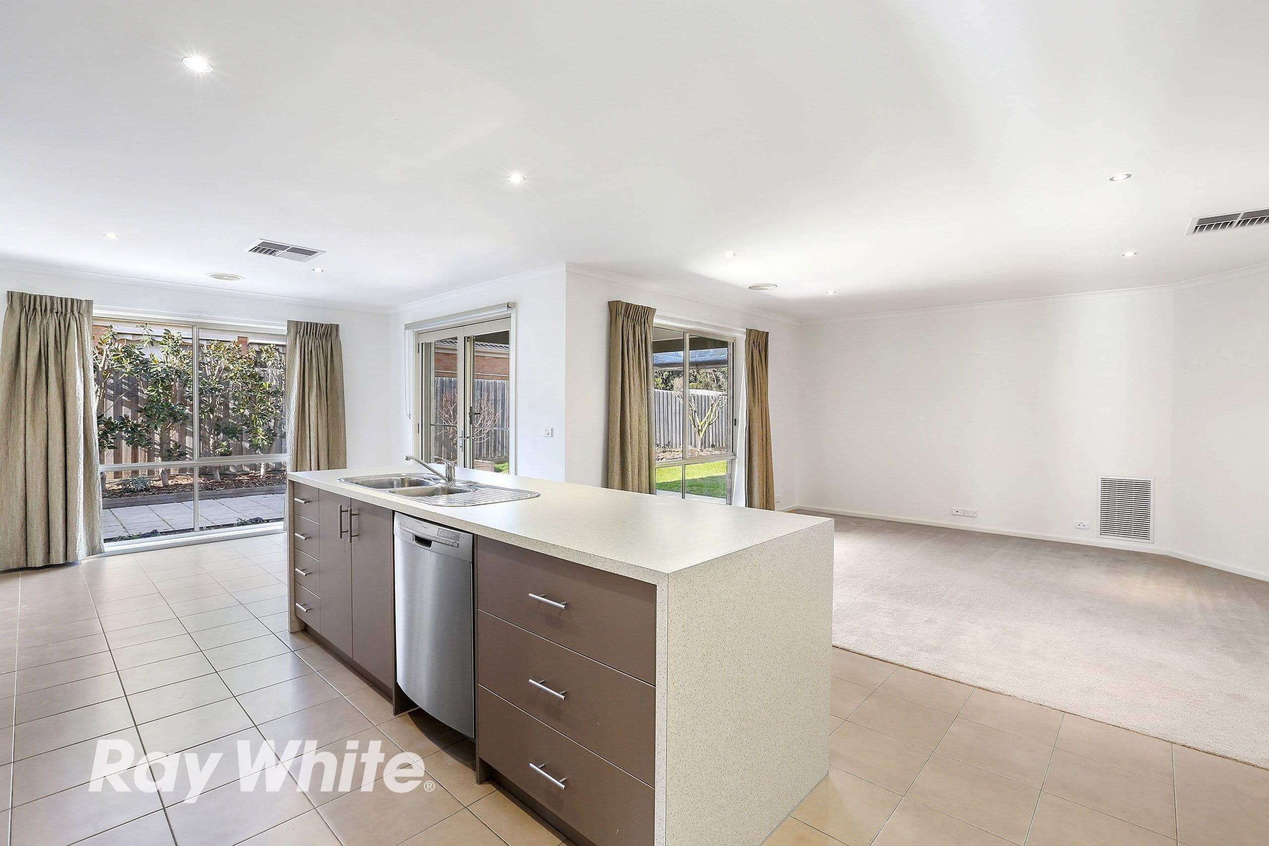 32 Delungra Avenue, Clifton Springs VIC 3222, Clifton Springs - Thumbnail 2