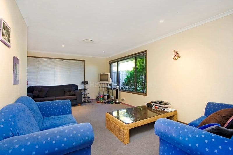 67 Sumner Road, JAMBOREE HEIGHTS QLD 4074, Jamboree Heights - Thumbnail 3