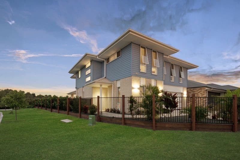 62 Ravensbourne Crescent, North Lakes QLD 4509, North Lakes - Thumbnail 2