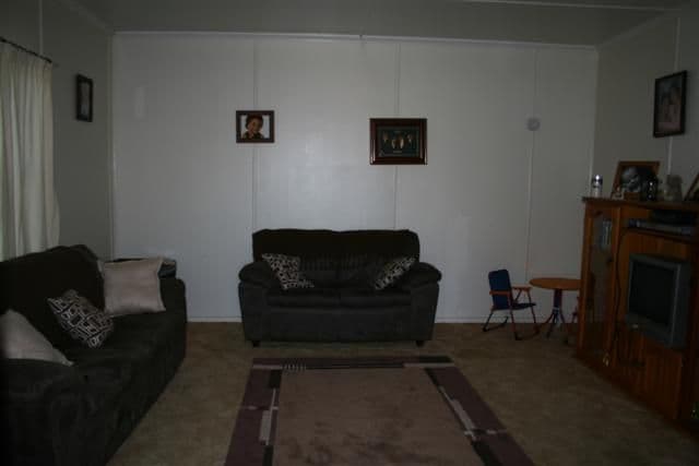 11 Hunter Street, ROMA QLD 4455, Roma - Thumbnail 3