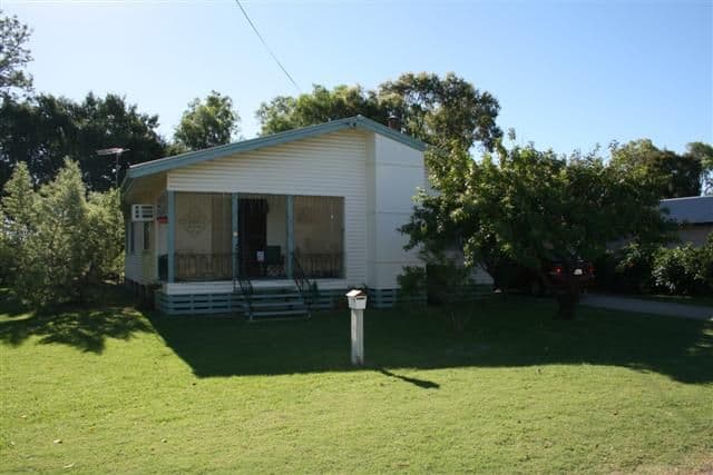11 Hunter Street, ROMA QLD 4455, Roma - Thumbnail 5