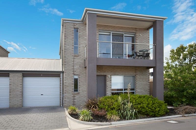 8 Grange Court, SEAFORD SA 5169, Seaford - Image 1